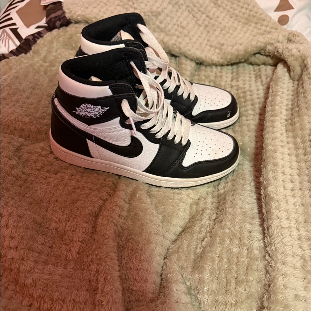 Black and White High-Top jordan 1 highs